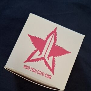 White Pearlescent Grinder